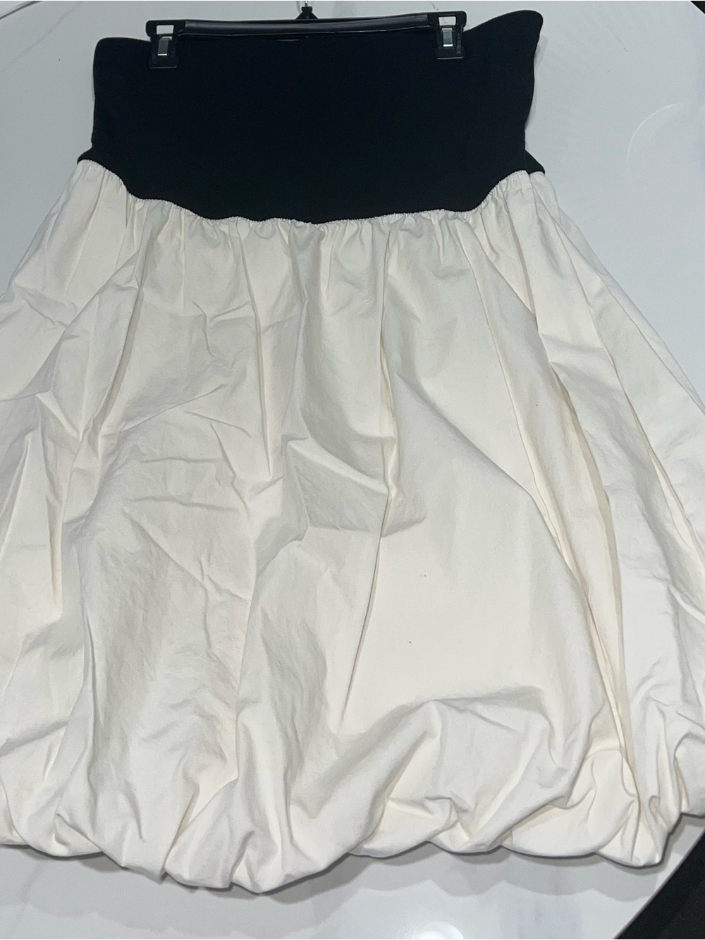 Women’s Elegant Two-Toned Black and White Bubble Dress
